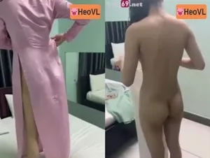 Bắt người tình mặc áo dài trả bài cho kích thích